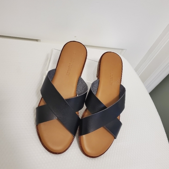 Cynthia Rowley Crisscross Black Sandal Flats Size 9, Casual - Picture 5 of 10